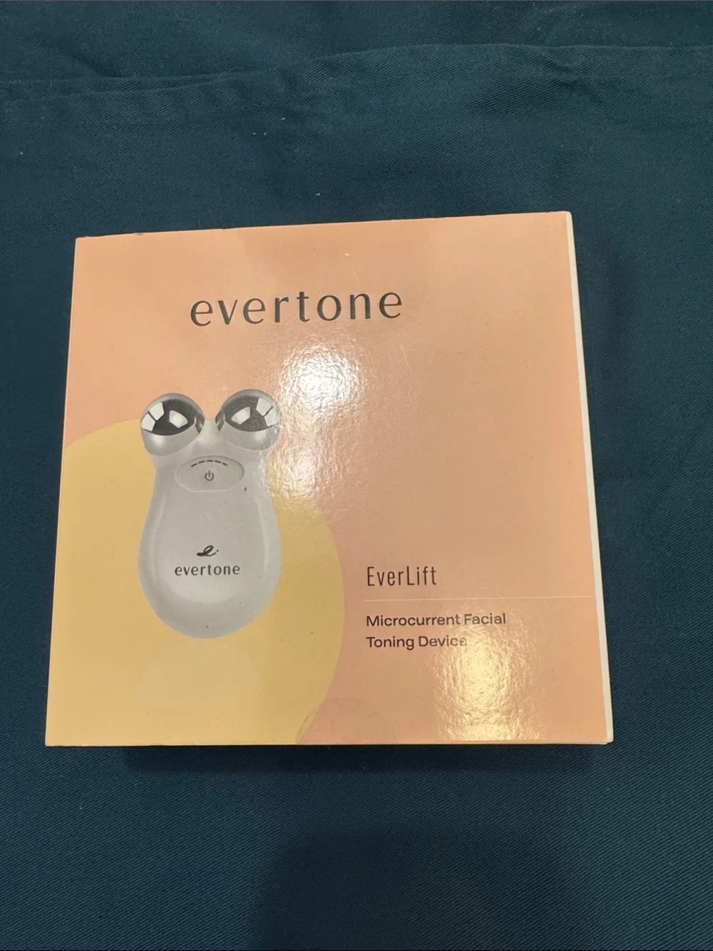 evertone EverLift Microcurrent Facial Toning Device - NIB